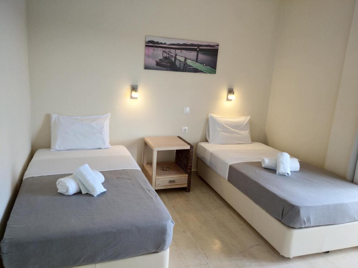 Yiannis Studios Moraitika Exterior foto