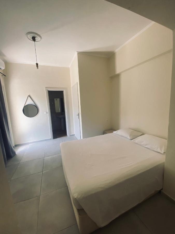 Yiannis Studios Moraitika Exterior foto